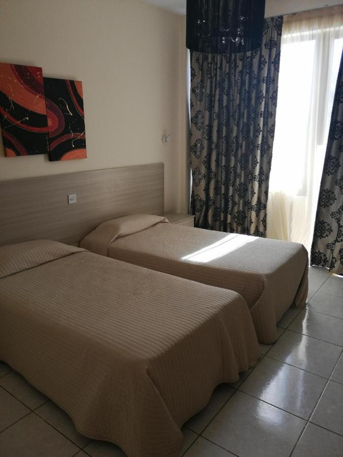 Tasiana Star Complex Apart Otel Limasol